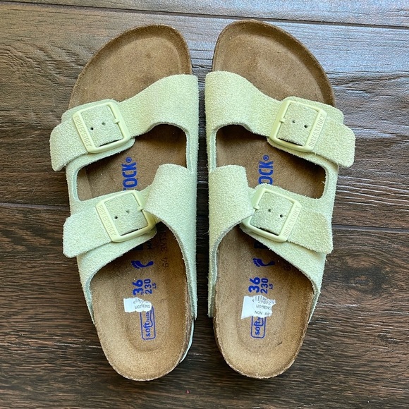 NWT! BIRKENSTOCK Suede Soft Footbed Sandals! - Picture 13 of 16